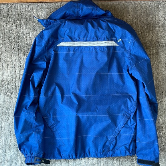 ASICS running jacket - Picture 2 of 4